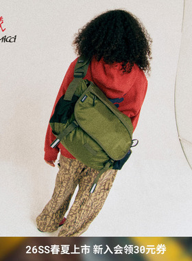 【26新款】GRAMICCI小野人25L日常分层轻量邮差包斜挎包G6SB-203