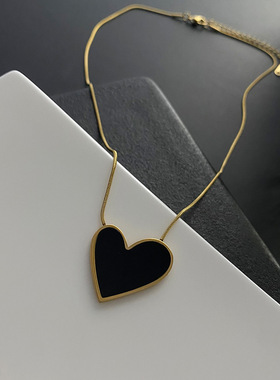 新款时尚不规则桃心钛钢项链百搭气质感爱心锁骨链心形项饰女
