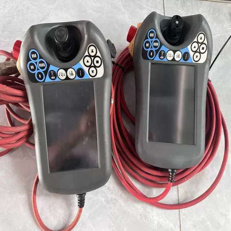 议价机器人示教器DSQC679实物拍摄 功能正常可维修