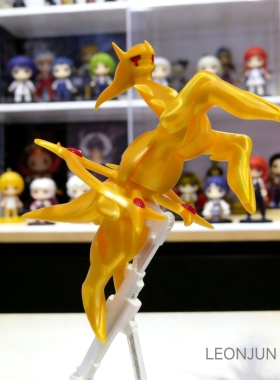 阿尔宙斯(Arceus)创世神 全可动闪光形态 动附带支架潮玩