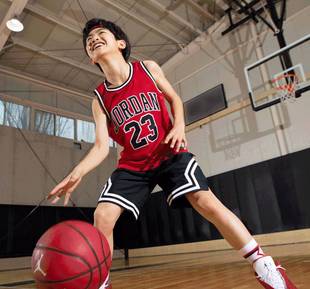 乔丹童装针织运动短裤夏男童女童速干时尚透气篮球裤JD2222007