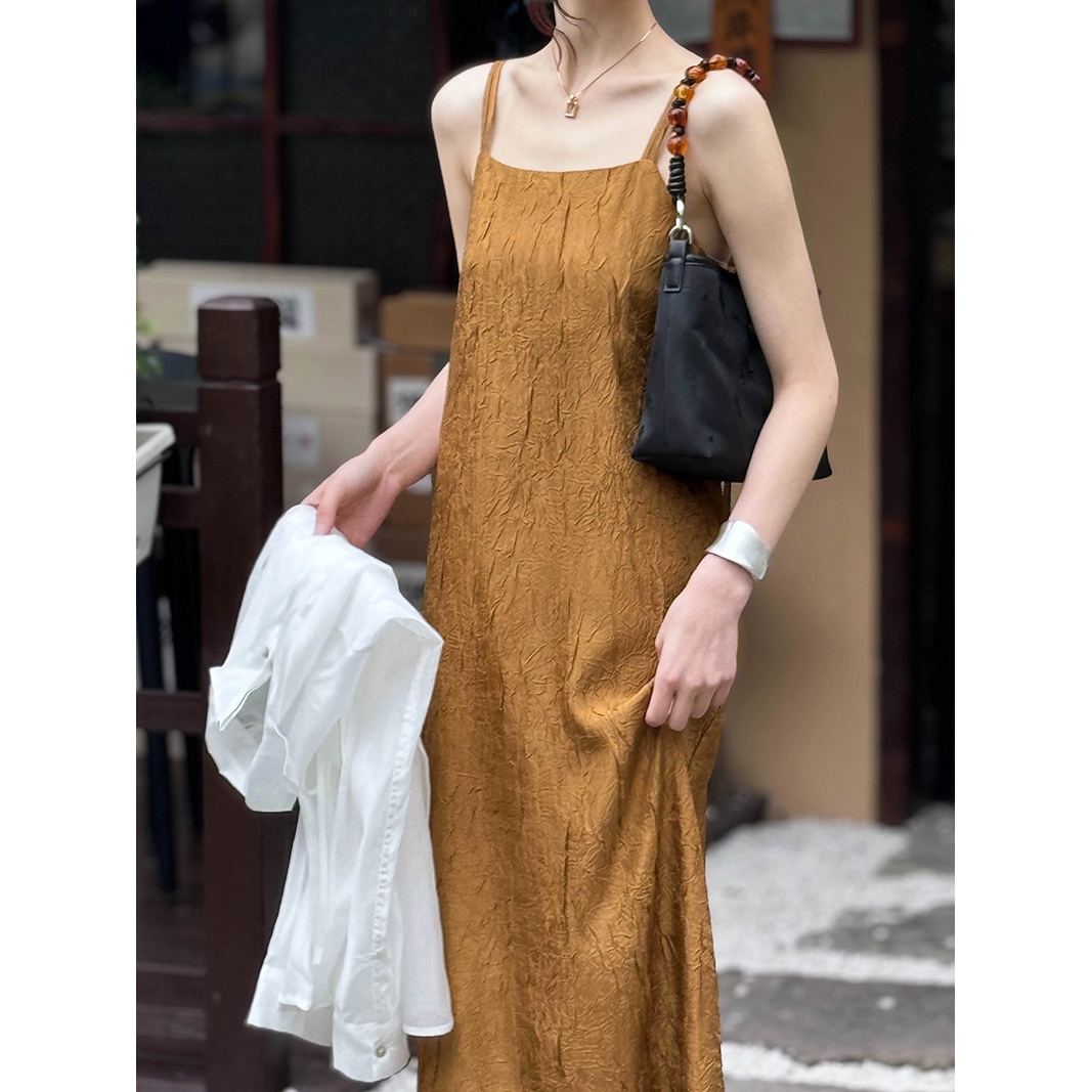 2025夏季新款吊带连衣裙女韩系法式高级感中长款裙子26003