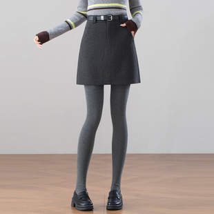 高级感包臀半身裙短款秋冬2025新款女高腰显瘦A字短裙毛呢包臀裙