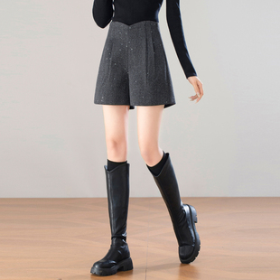 灰色高腰毛呢短裤女秋冬2025年新款亮片百搭外穿显瘦A字休闲靴裤