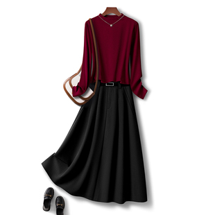 安可拉红修身长袖T恤打底衫女春秋2026时尚套装高腰西装大摆伞裙