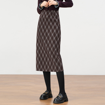复古菱格子毛呢包臀半身裙女冬季2025年新款高腰A字中长款直筒裙