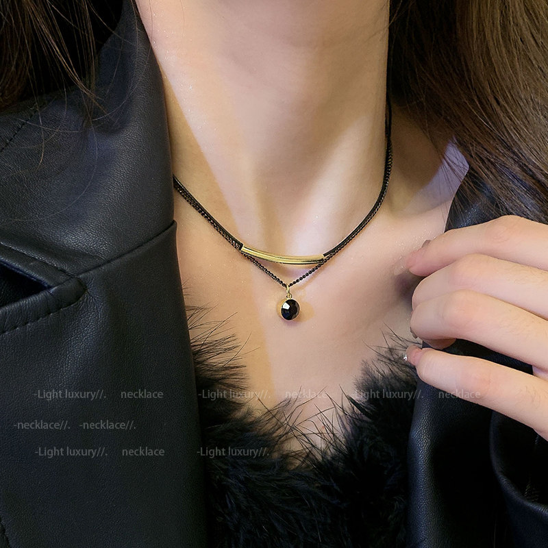 冷淡风黑色双层项链女秋轻奢小众设计感高级锁骨链个性网红毛衣链