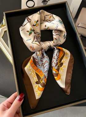 新款丝巾女时尚百搭高级感小方巾韩版护颈领巾春秋复古围巾绑包