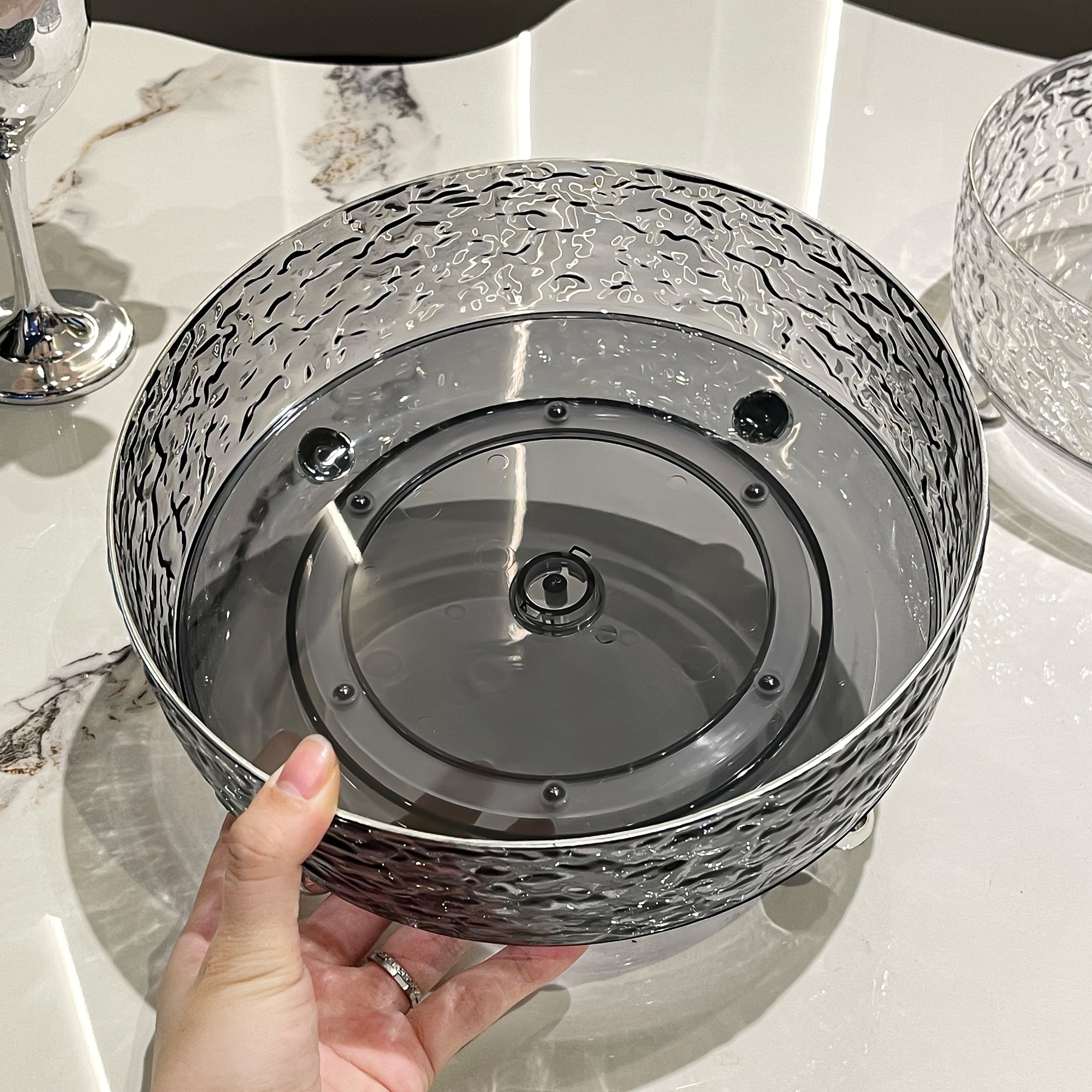 杜琥轻奢高档旋转水果盘