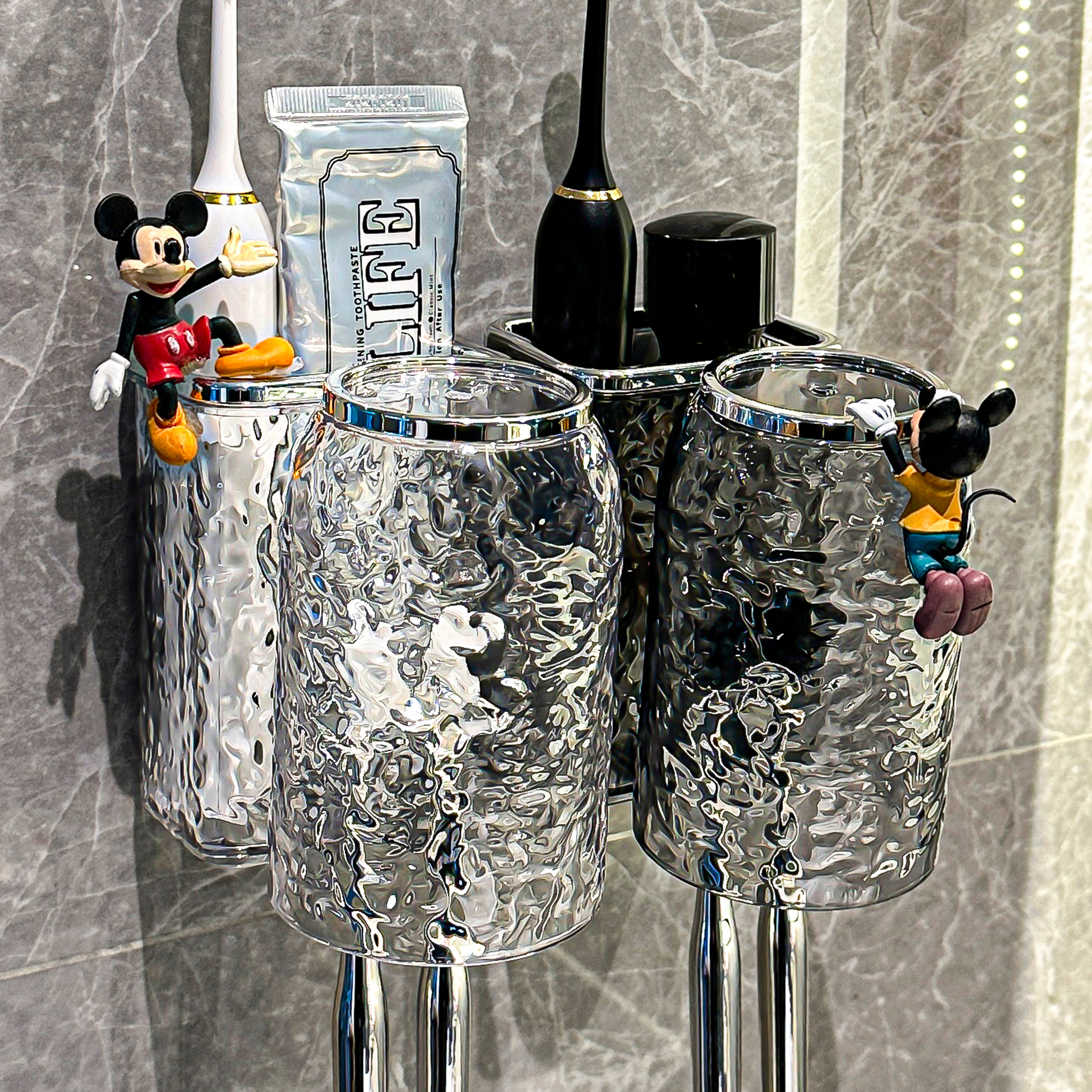 杜琥2025新款电动牙刷置物架