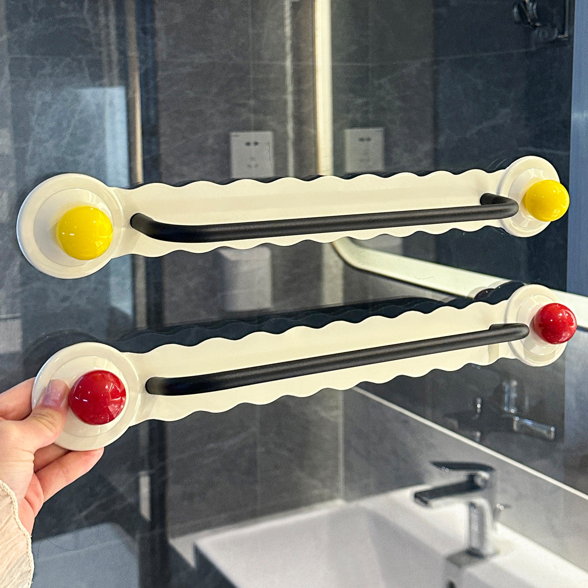 卫生间吸盘毛巾架免打孔墙上挂钩厕所浴室挂杆创意壁挂收纳置物架,家庭/个人清洁工具,毛巾挂/毛巾架,淘宝优惠券,粉丝福利购,淘宝优惠卷