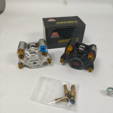 正品明哲M15S小螃蟹卡钳超大飞机声性能刹车耐高温小牛九号电摩