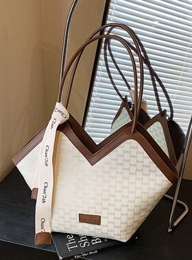 大容量腋下包女2026新款高级感通勤松弛感炸街乖巧单肩斜跨托特包