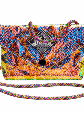 夏上新!泰国潮牌GAGA包单肩斜挎包女幻彩蛇纹时髦百搭ins蹦迪包