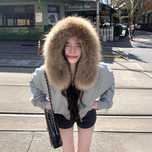 卫衣女秋冬毛领外套加绒加厚上衣2026新款美式短款显瘦穿搭小个子