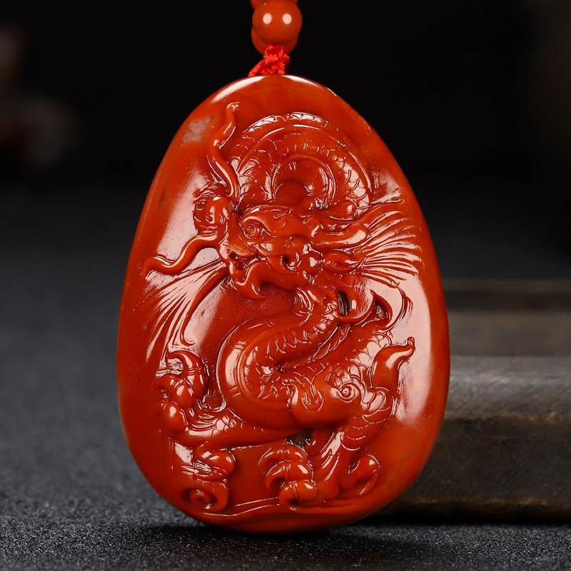 天然凉山南红玛瑙柿子红吊坠生肖属相龙挂件正品原石雕件男女款95