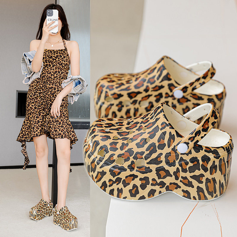 个性豹纹大码欧美范增高洞洞鞋女厚底时尚凉拖鞋松糕底24夏季新款