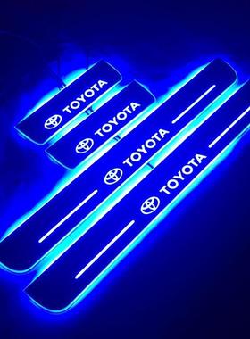 适用于丰田卡罗拉AXIO FIELDER双擎迎宾踏板带灯流光LED灯门槛条