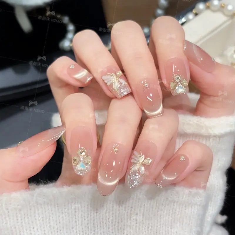 【花语蝶】显白纯手工裸色带钻中长穿戴甲高级感日常款百搭新年款