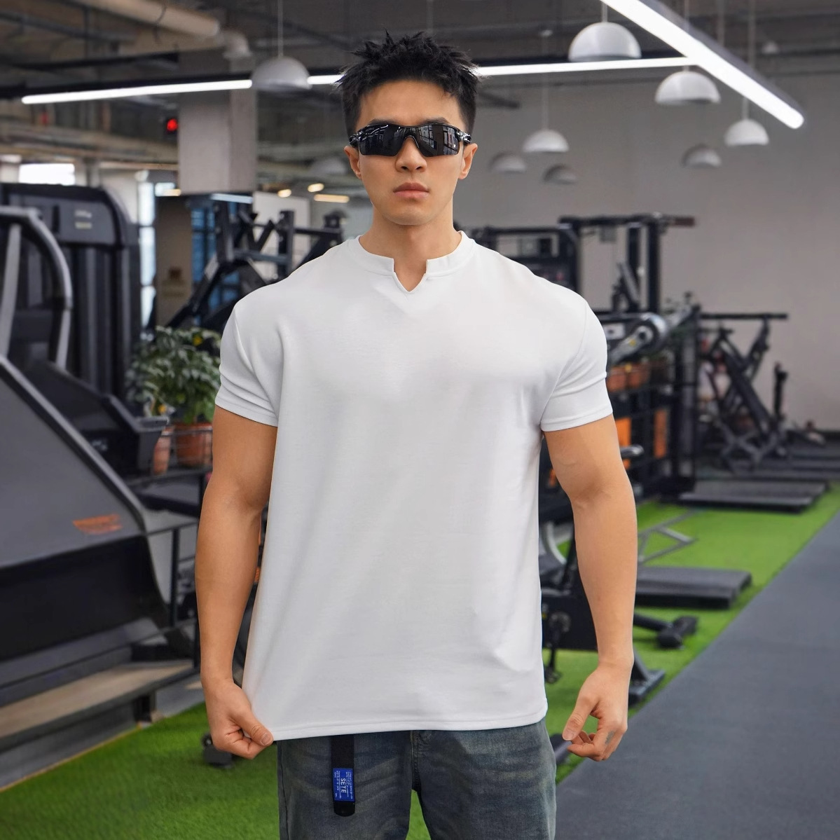 秋跑步训练弹力运动T恤V领