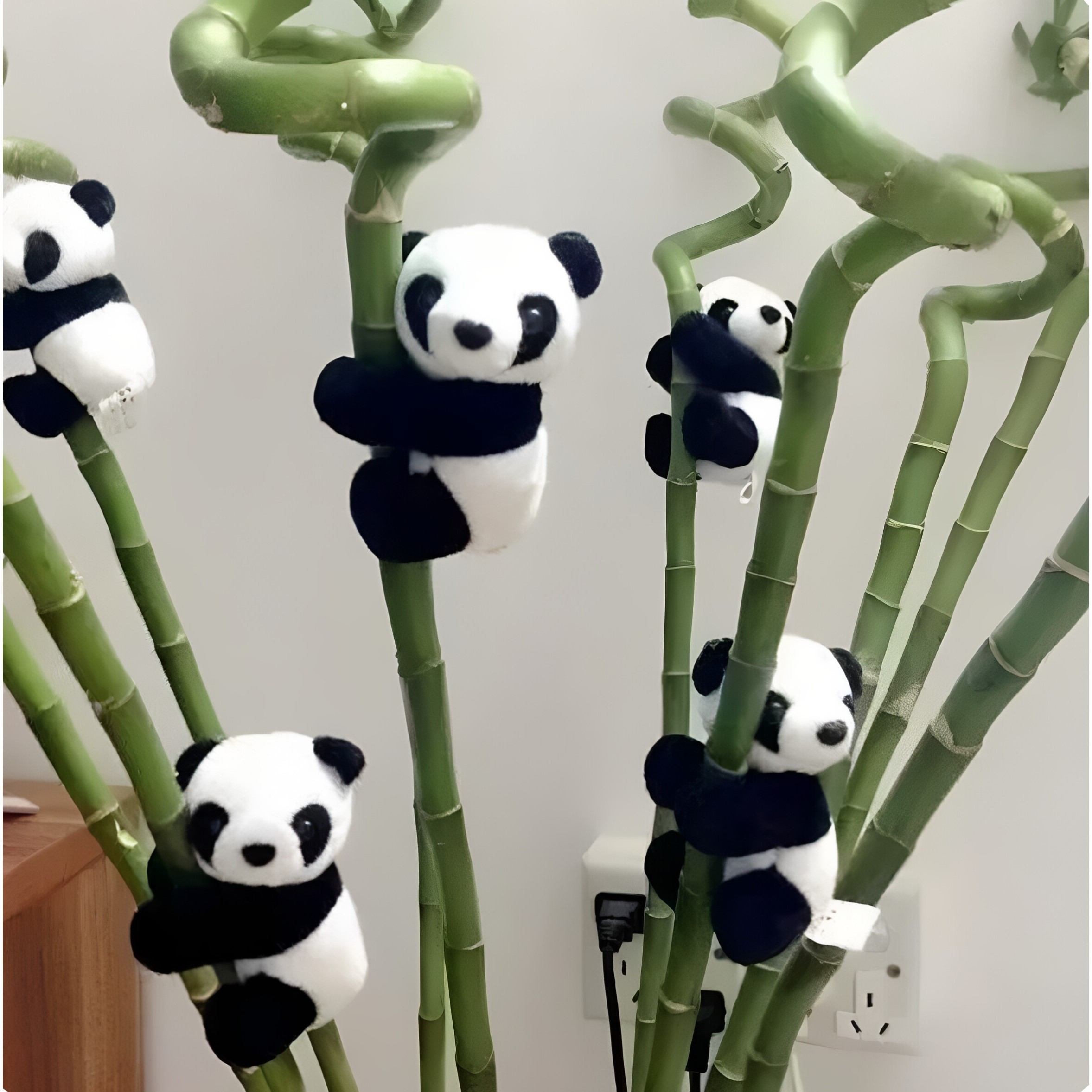 熊猫夹子玩偶挂件富贵转运竹金刚树爬树绿植小玩偶家居装饰挂件