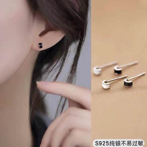 s925纯银黑色耳钉女简约小巧轻奢情侣耳环高级感ins韩系小众耳饰