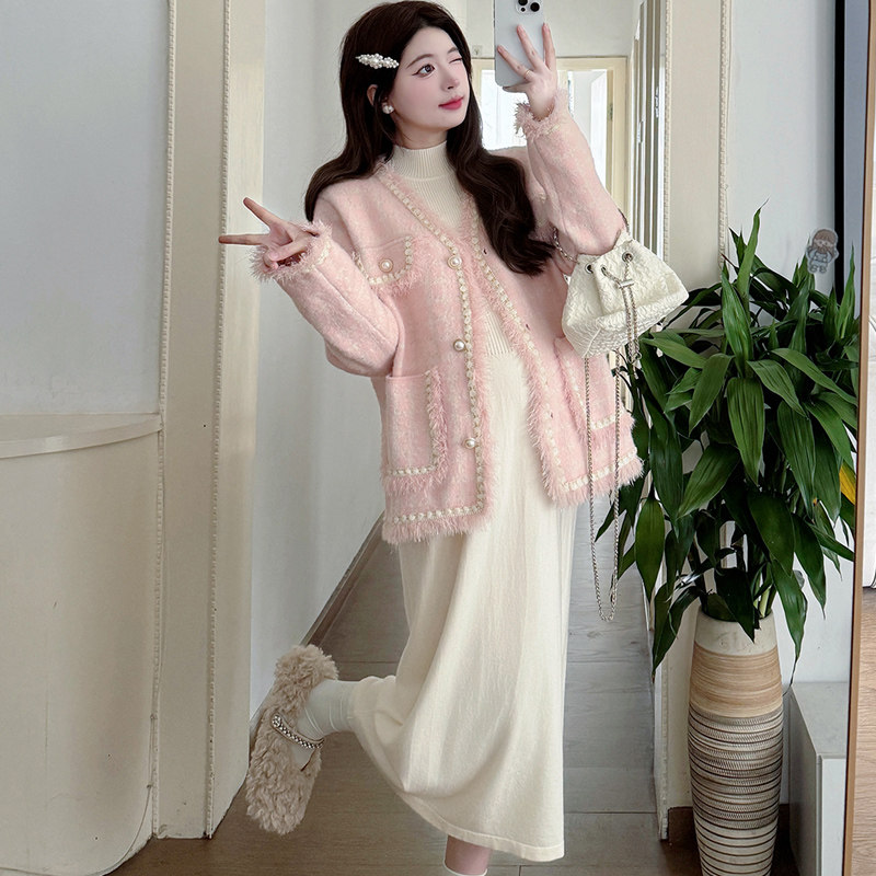 출산 가을 겨울 정장 2024 패션 새로운 작은 향기 스타일 모조 밍크 벨벳 자켓 니트 BOTTOMING 복장