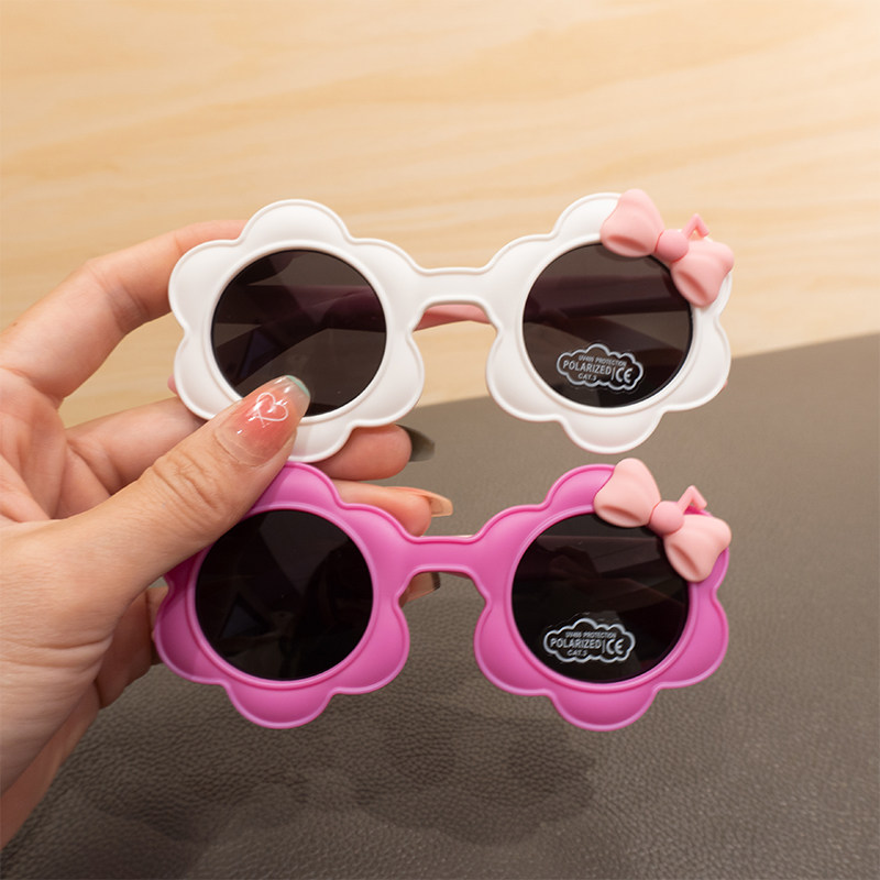 儿童墨镜女宝宝可爱花朵造型偏光太阳镜防紫外线女童洋气女孩眼镜
