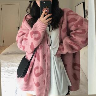 粉色豹纹毛衣女宽松外穿春中长款慵懒学院风学生针织开衫外套