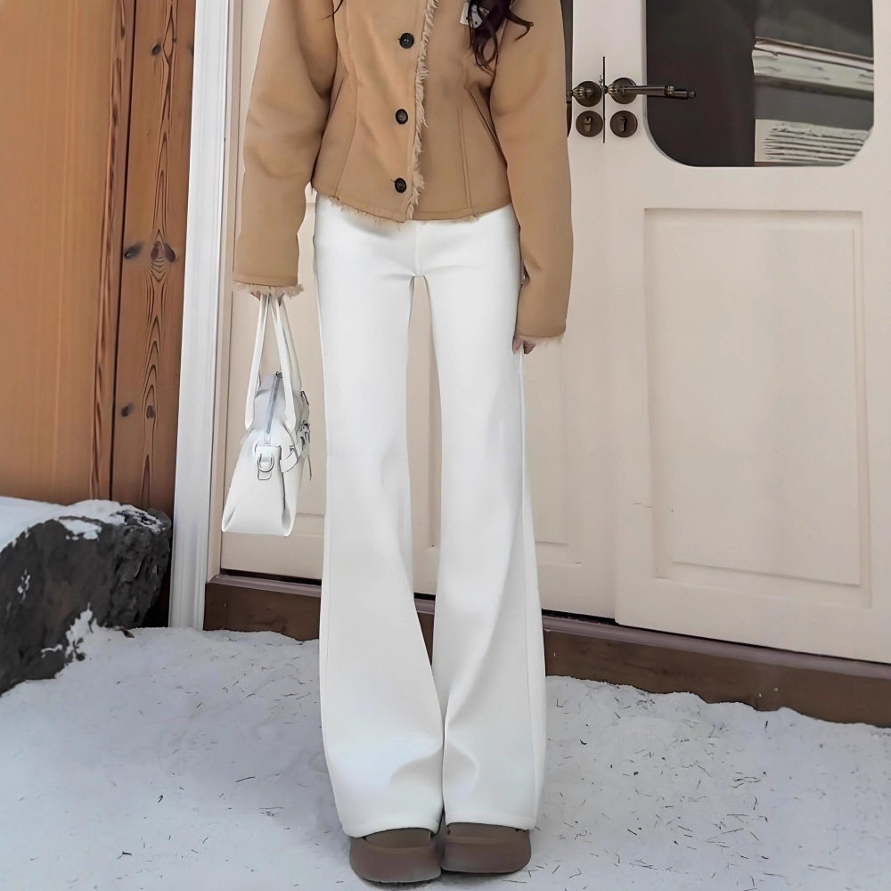 加绒白色微喇牛仔裤女秋新款大码胖mm弹力显瘦喇叭裤直筒马蹄裤