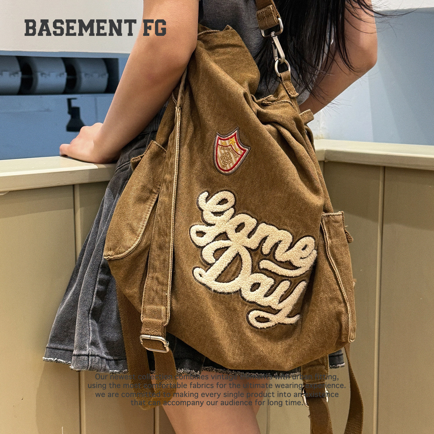 BASEMENTFG个性字母刺绣帆布斜挎包休闲百搭大容量包264020007007