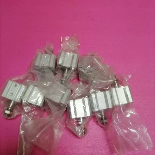 售前询价溢价-气缸带型号CQ2A2