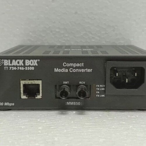 售前询价Black Box LHC008AR3 Compact Media Converter 100Mbps