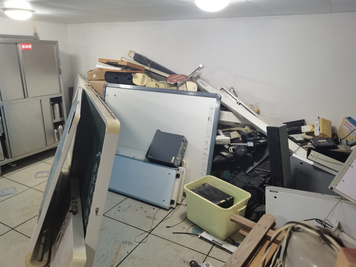 5月12日杭州市学校电脑、多媒体、篮球架等网络拍卖公告