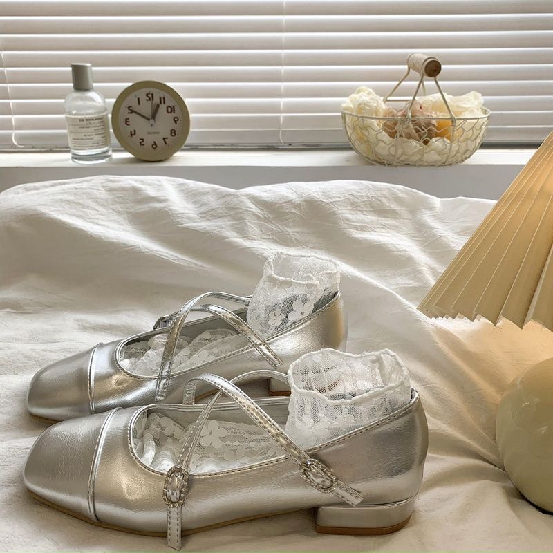 学院风显瘦软底不累脚宴会鞋新款成人礼感珍珠蝴蝶结玛丽珍鞋