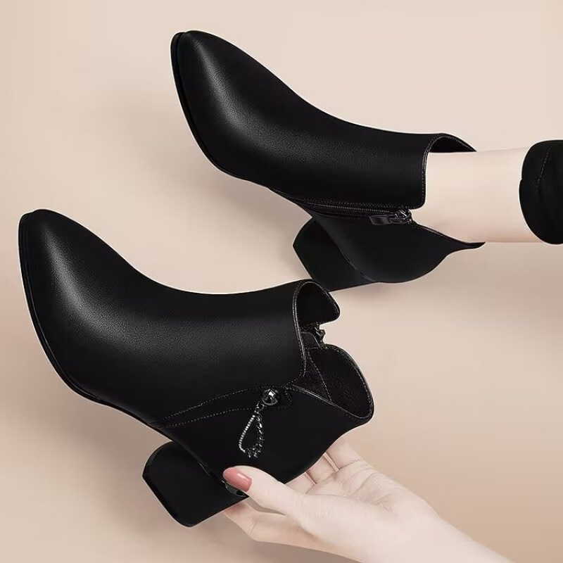 粗跟软皮短靴女鞋子2025新款秋冬妈妈鞋高跟鞋工厂批发女士皮鞋