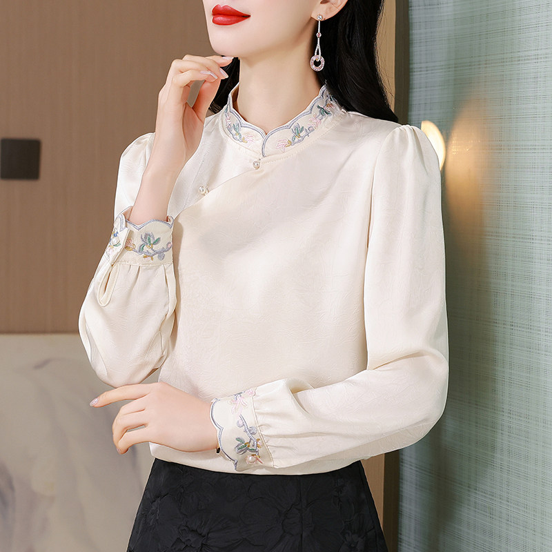 2026春秋新款新中式国风套头小清新白色淑女刺绣荷叶立领长袖小衫