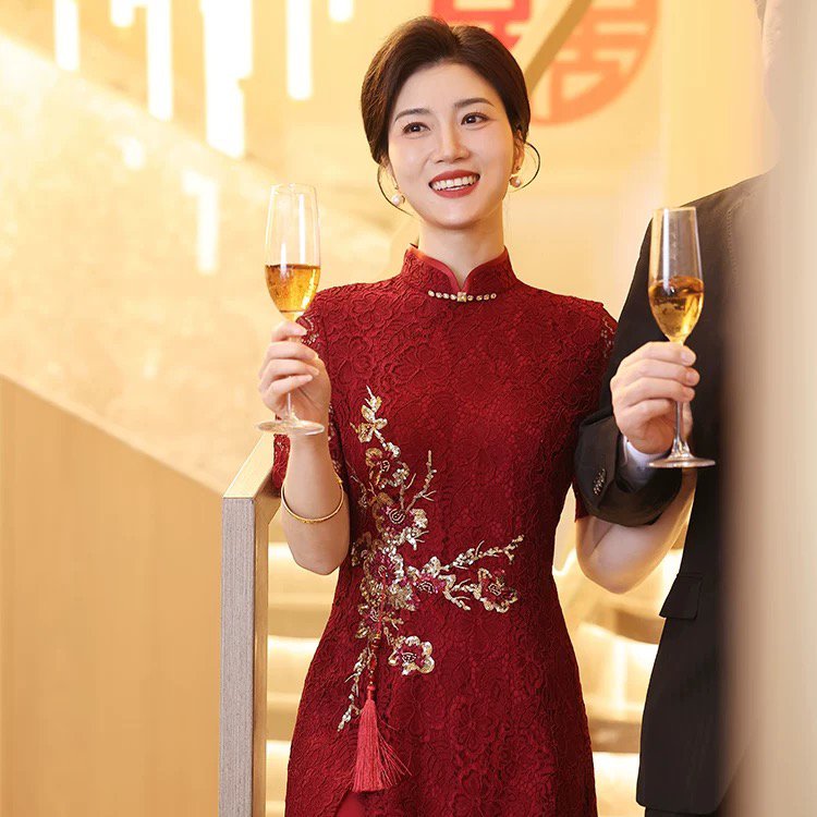 喜婆婆婚宴装2026新款婚礼妈妈礼服年轻款旗袍平时可穿结婚喜服夏