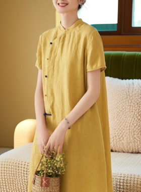 夏季新款黄色设计感连衣裙宽松版亚麻面料亲肤透气复古手工钉扣裙