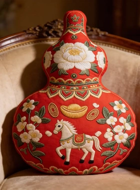 葫芦福禄骏马毛绒坐垫红色垫子办公室学生宿舍久坐椅子抱枕屁股垫