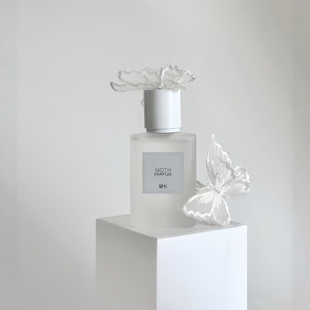 银杉香水studio早间新闻第四季浮光羊绒鸢尾丛鲜花店高知试香小样