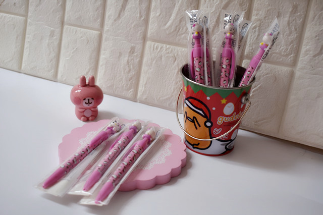 HelloKitty 立体 公仔 自动 圆珠笔在类目 模玩/动漫/周边/cos/桌游, 卡通/动漫周边, 动漫卡牌/挂件/文具中 - 来自Buy2taobao.com提供专业的淘宝代购服务