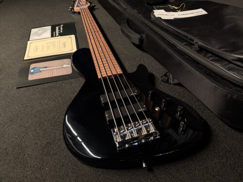 22年德产SADOWSKY山东司机ML24 SC5 ASH HP BLK Bass黑色5弦贝斯