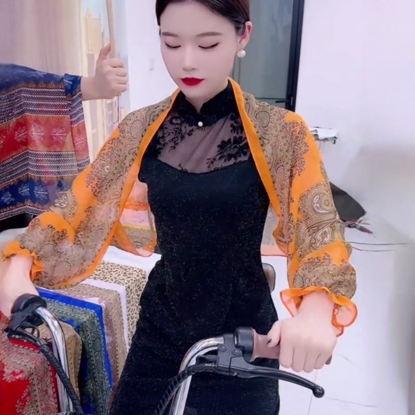 中式披肩罩衫防晒斗篷女士雪纺丝巾开衫小坎肩外搭夏薄款冰丝袖套