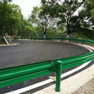 高速公路波形护栏板乡村省道路热镀锌喷塑防撞两波三波板厂家直销