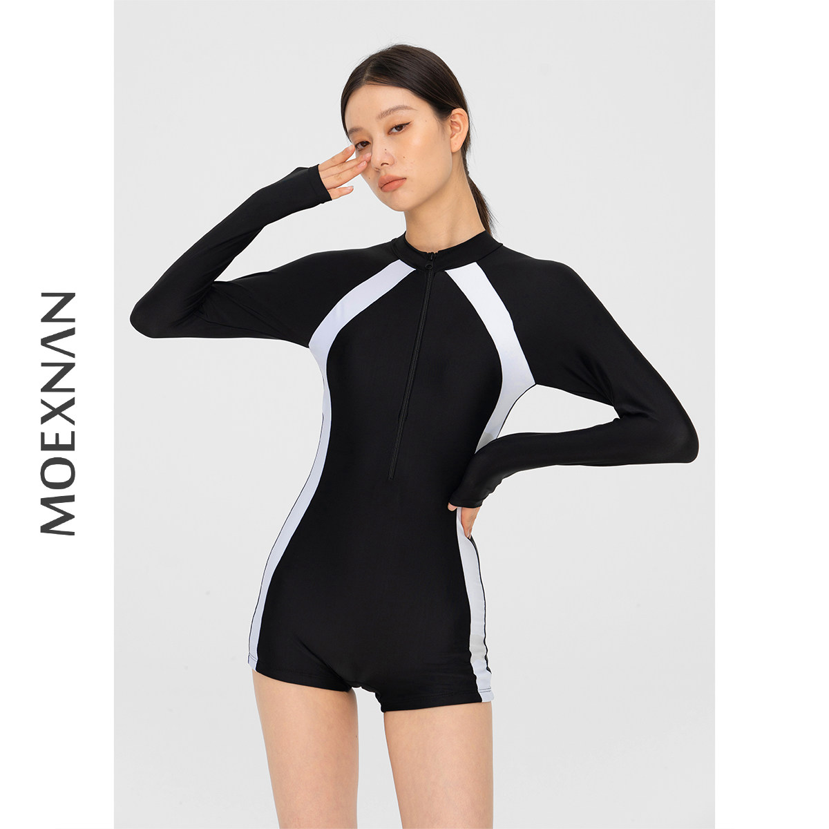 新款性感连体平角长袖泳衣女黑色遮肚显瘦保守遮肉学生泡温泉泳装