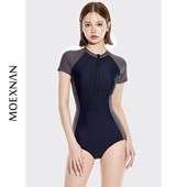 游泳衣少女保守学生小胸遮肚显瘦泡温泉泳装 新款 性感黑色连体短袖