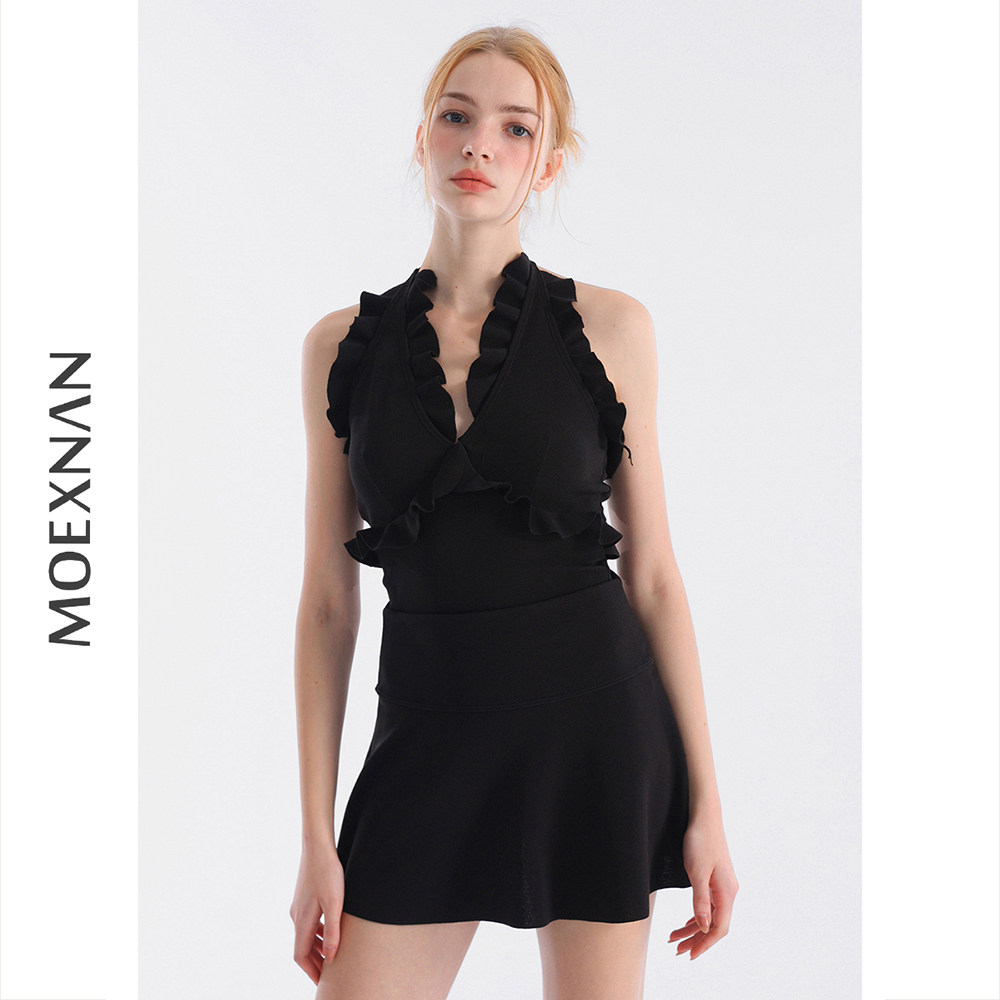 新款连体裙式泳衣女度假保守显瘦遮肚性感小胸学生聚拢泳装泡温泉