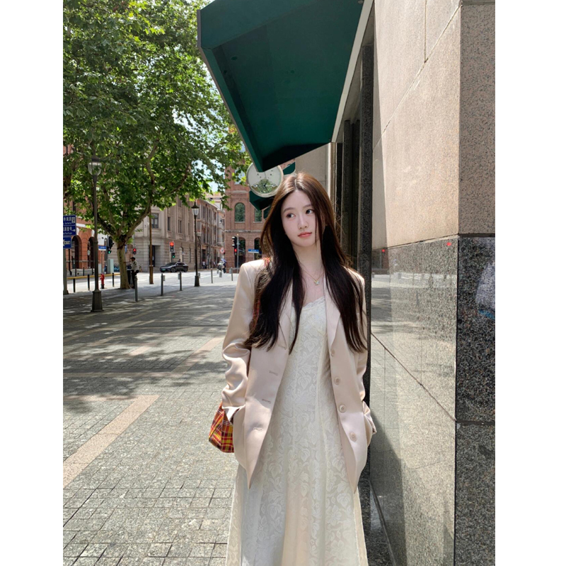 高级感粉色小西装外套女2025春秋季新款小个子西服超好看休闲气质