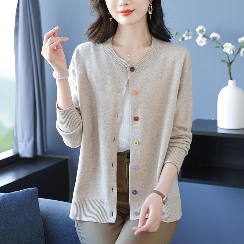 中年妈妈装春秋新款宽松特大码薄款针织衫女洋气外套外搭针织开衫